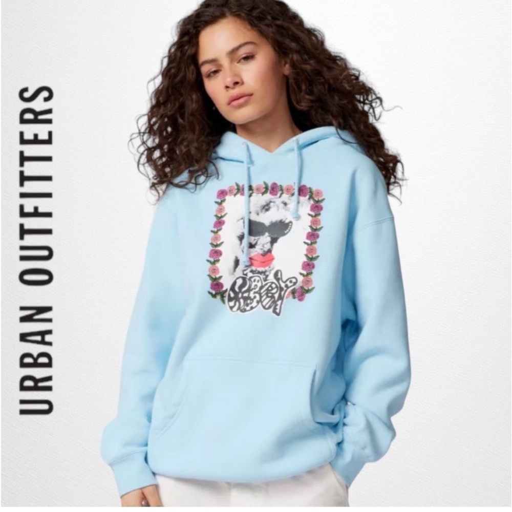 NWT OBEY UO SMOKE SHOW HOODIE SWEATSHIRT LIGHT BLUE L